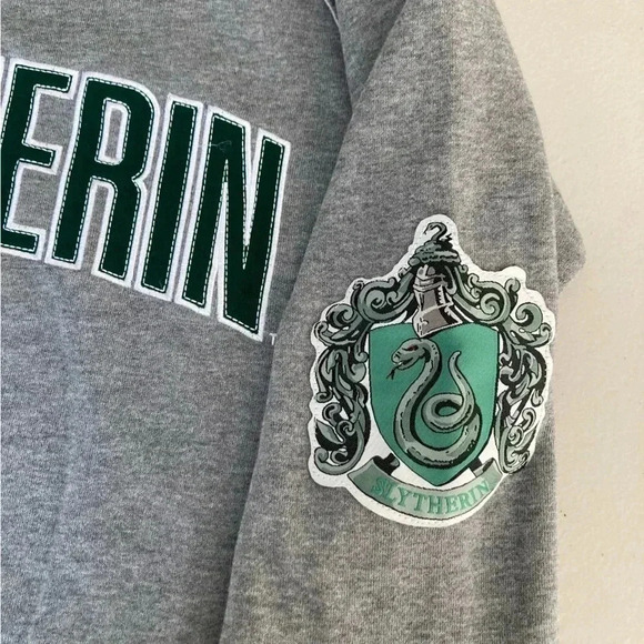 Harry Potter Sweatshirt Unisex Small Slytherin Wizarding World Universal Studios - Picture 7 of 9